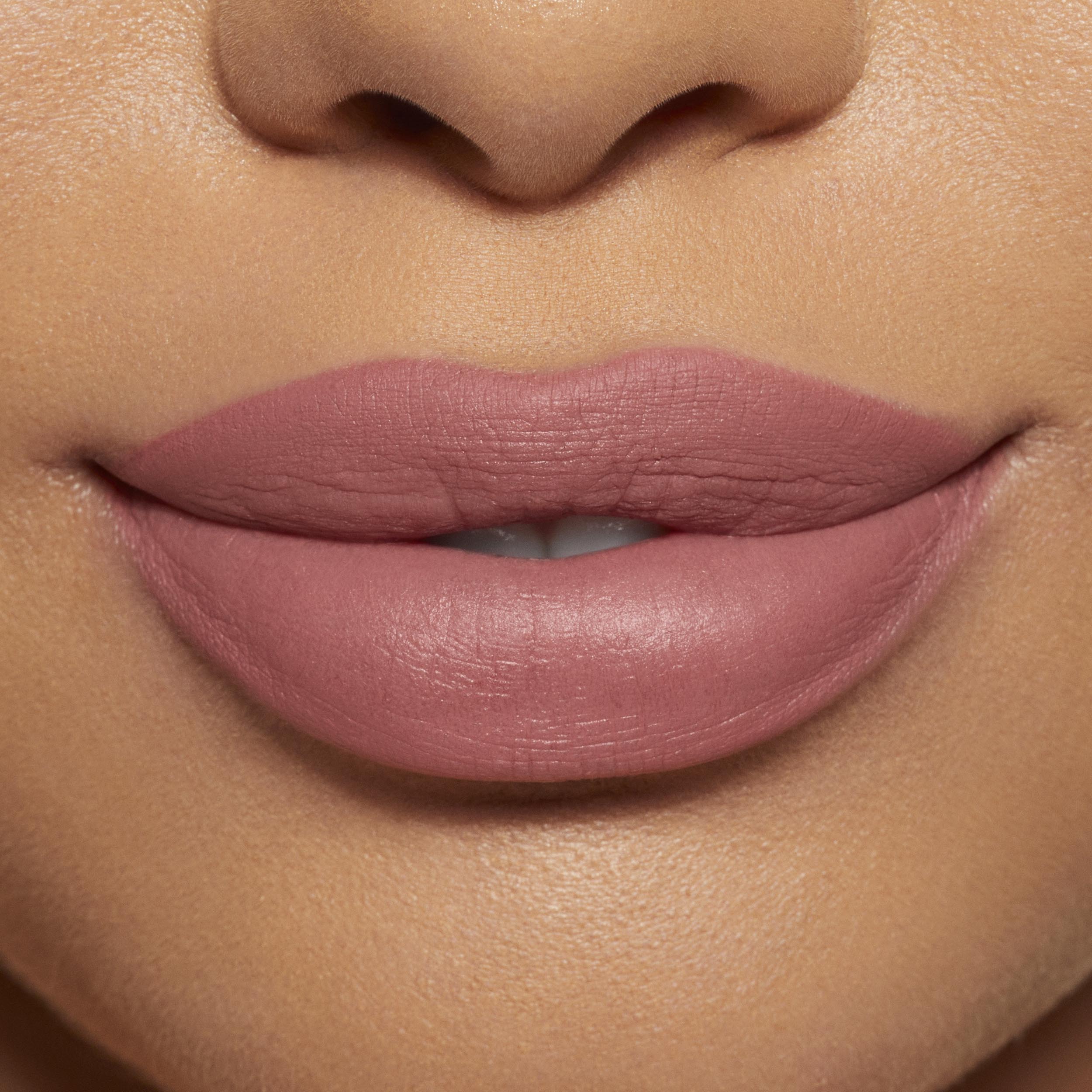 KJC_VLK_22_LipMacros_Harmony_02.jpg