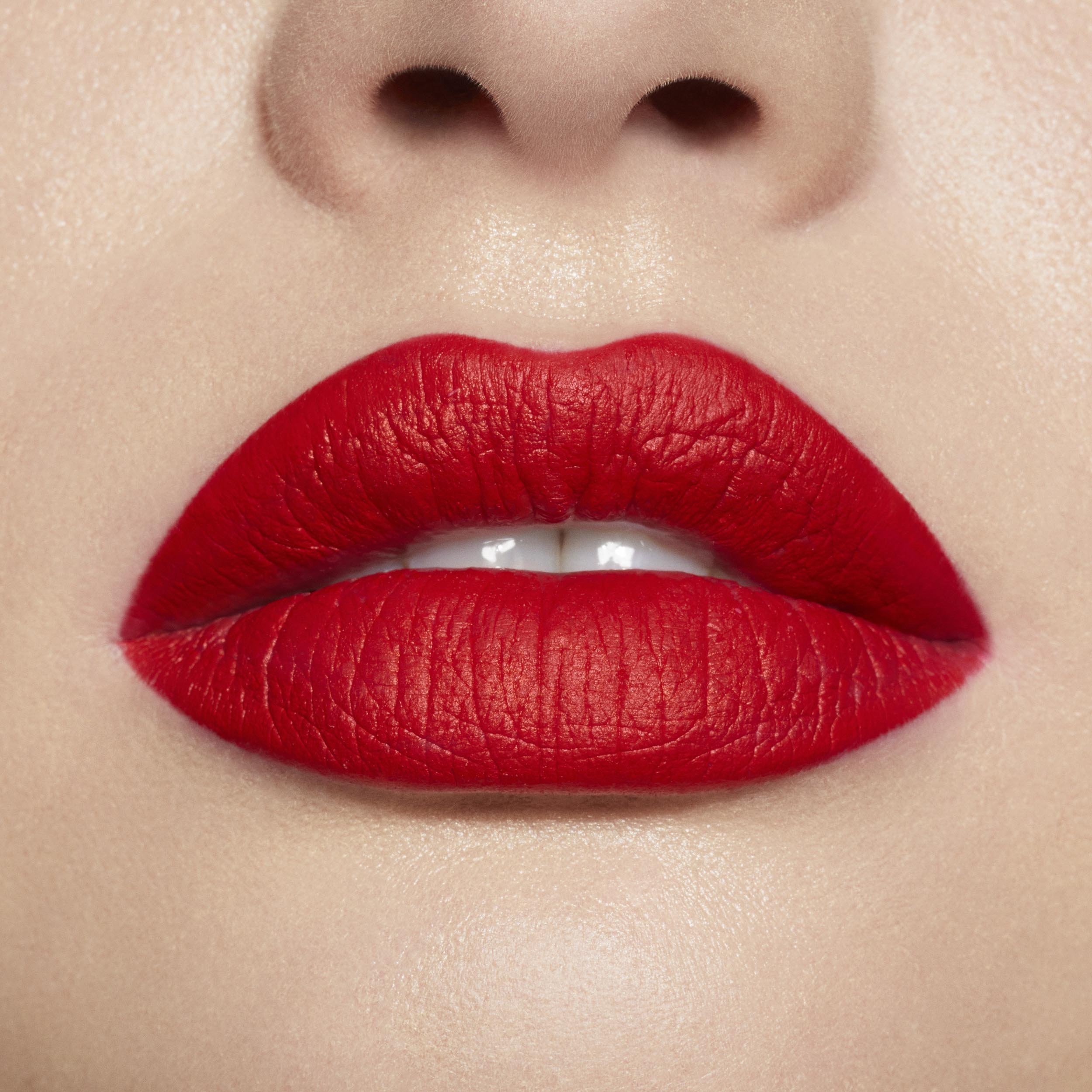 KJC_VLK_22_LipMacros_RedVelvet_01_1.jpg
