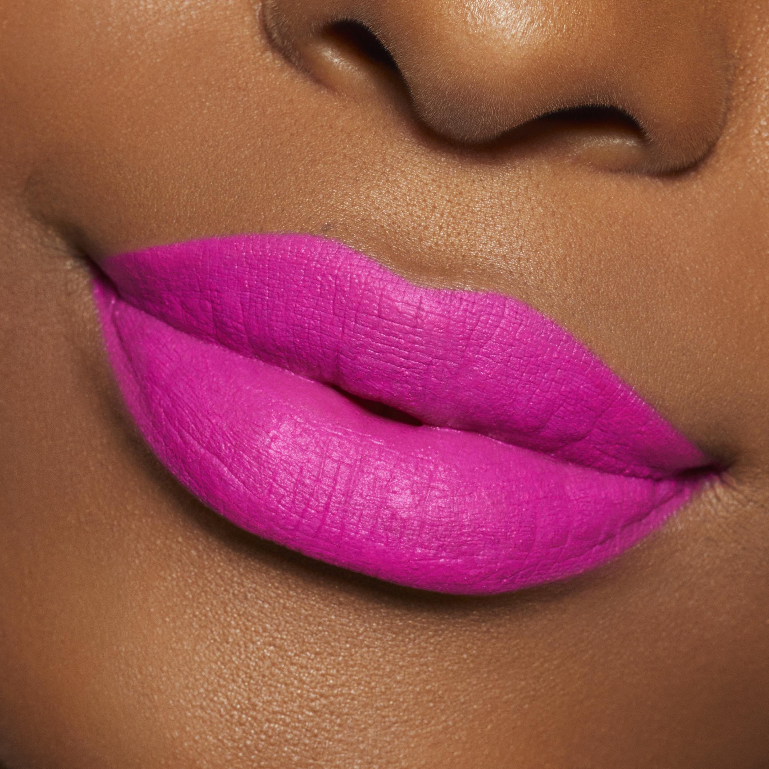 KJC_VLK_22_LipMacros_SayNoMore_03.jpg