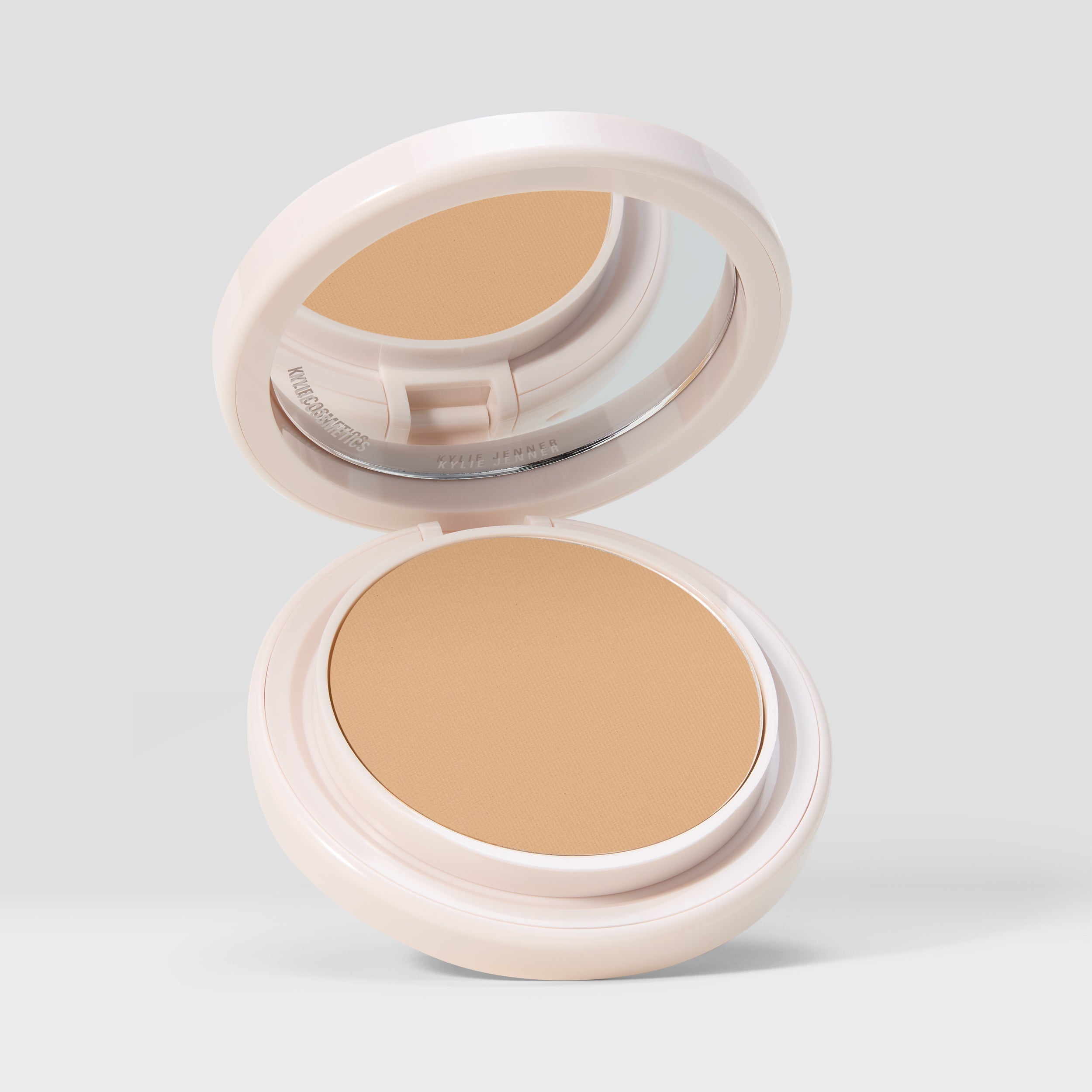 Kylie’s Soft Sultry Look Bundle