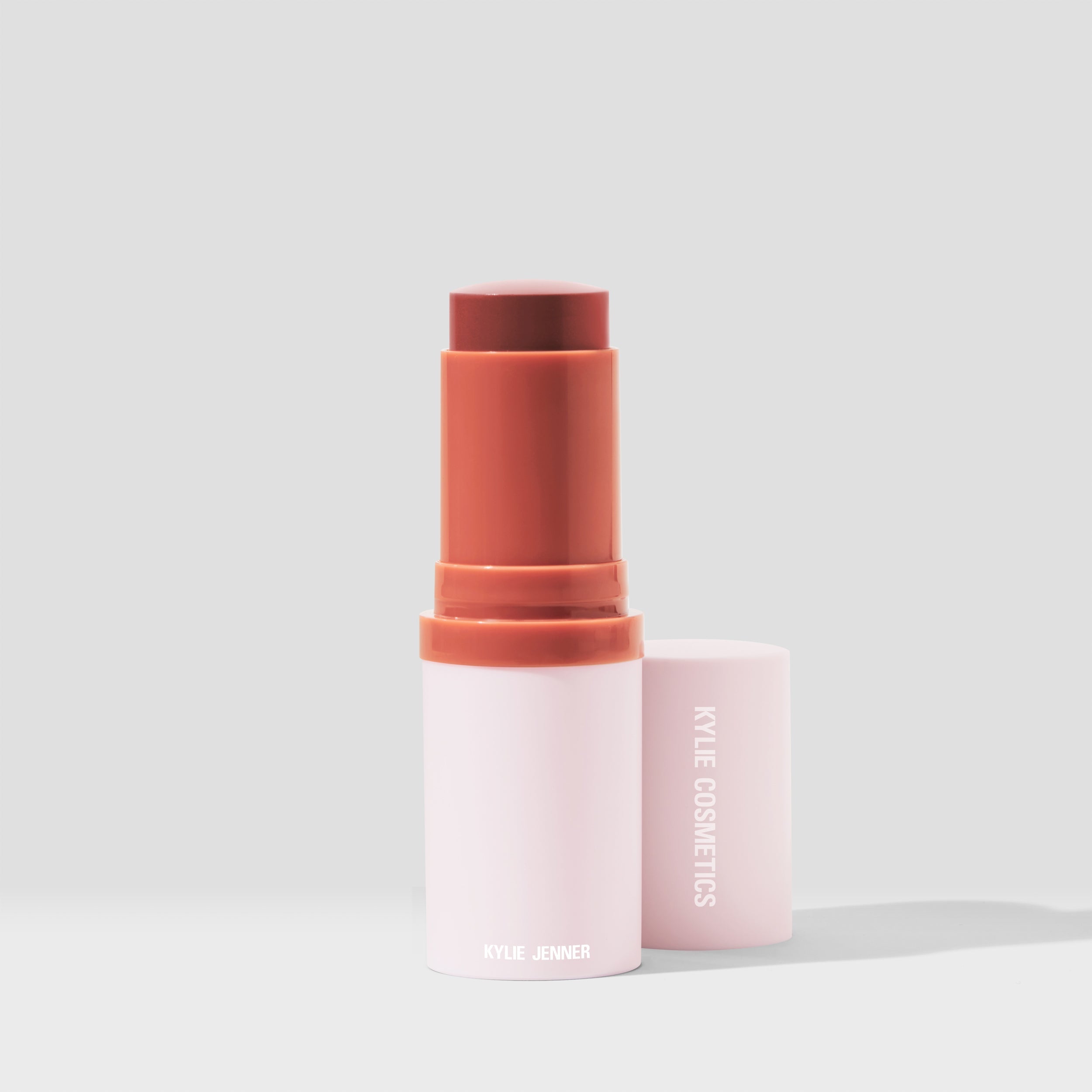 Kylie’s Lip Butter Campaign Look Bundle