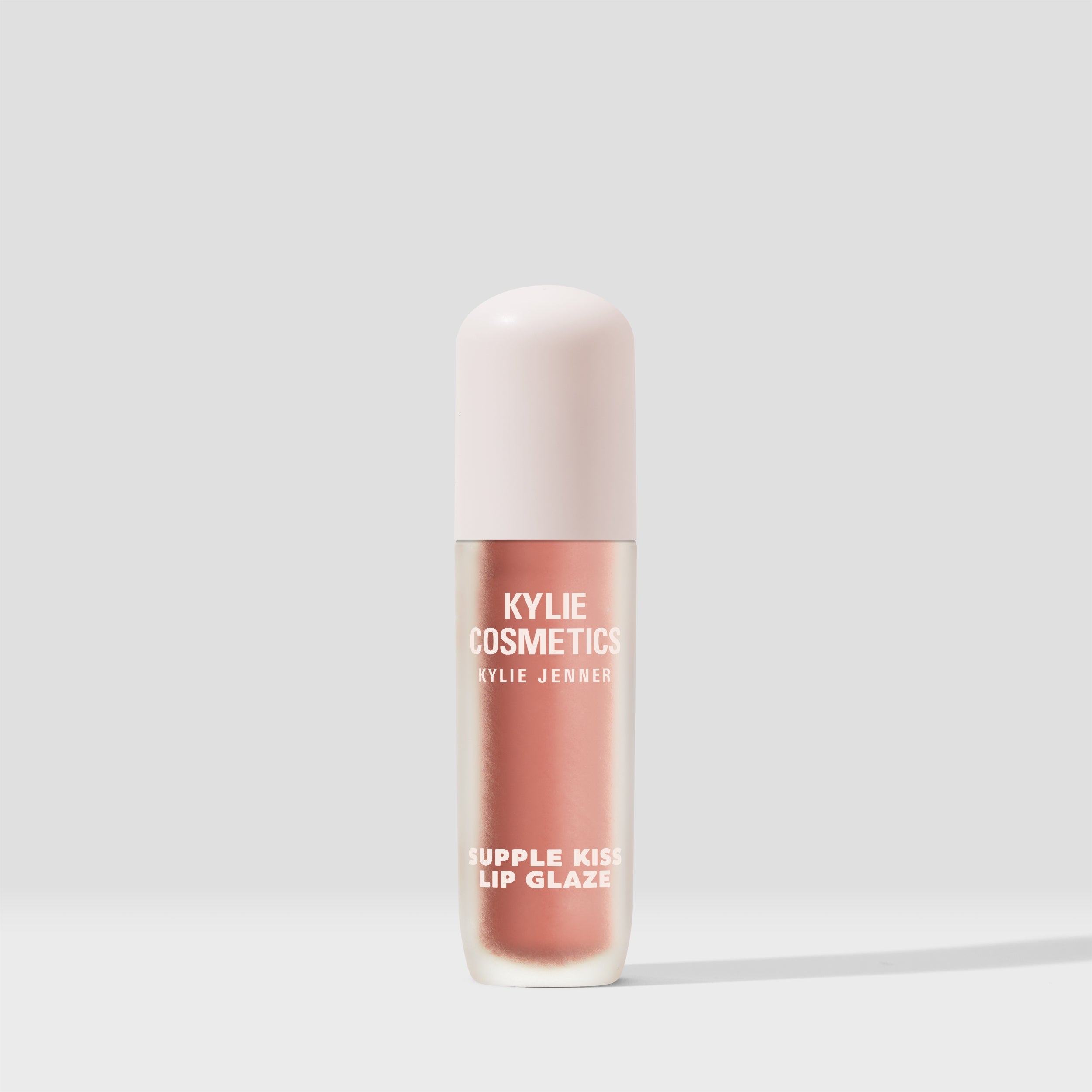 Kylie’s Skin Tint Campaign Look Bundle