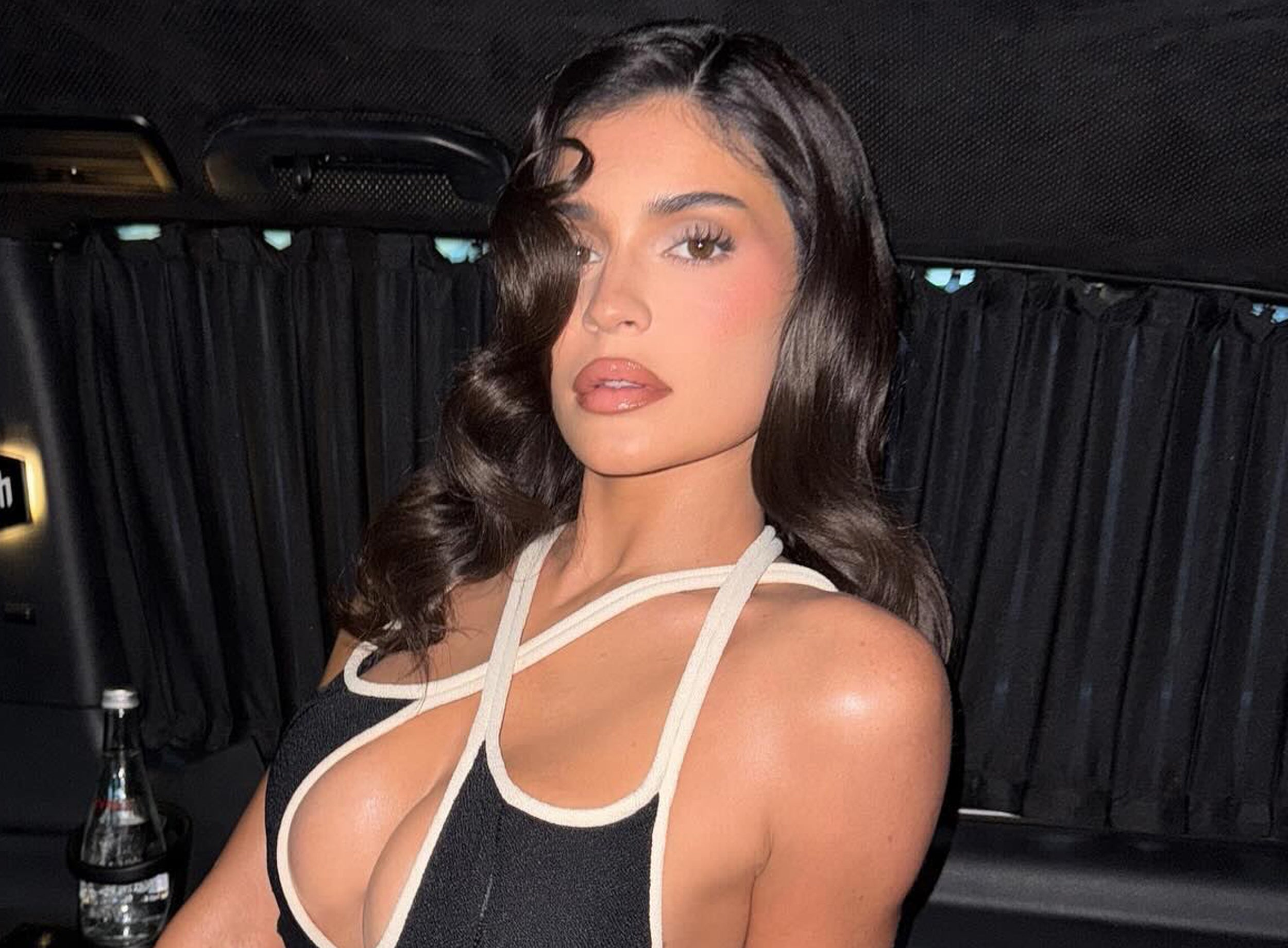 Kylie’s Schiaparelli Makeup Look Bundle